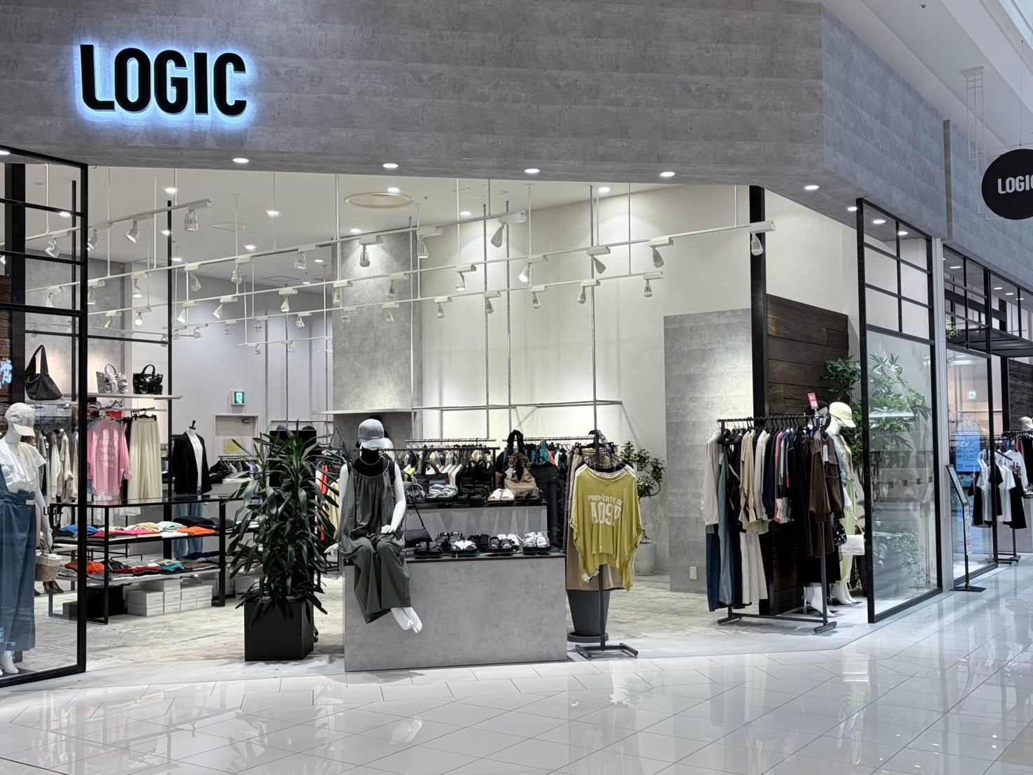 株式会社LOGIC　イオンモール明和店_3枚目