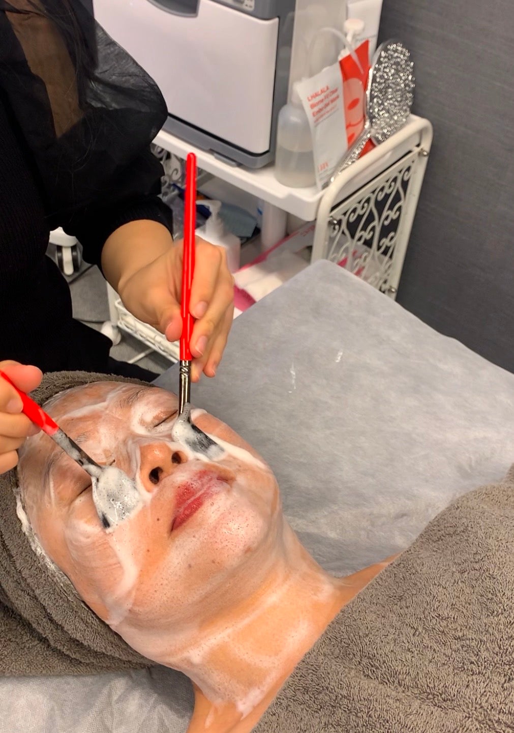 SalonBellｅのララピール施術＋ララ専用パック＋エレクトロポレーション導入　90分の写真
