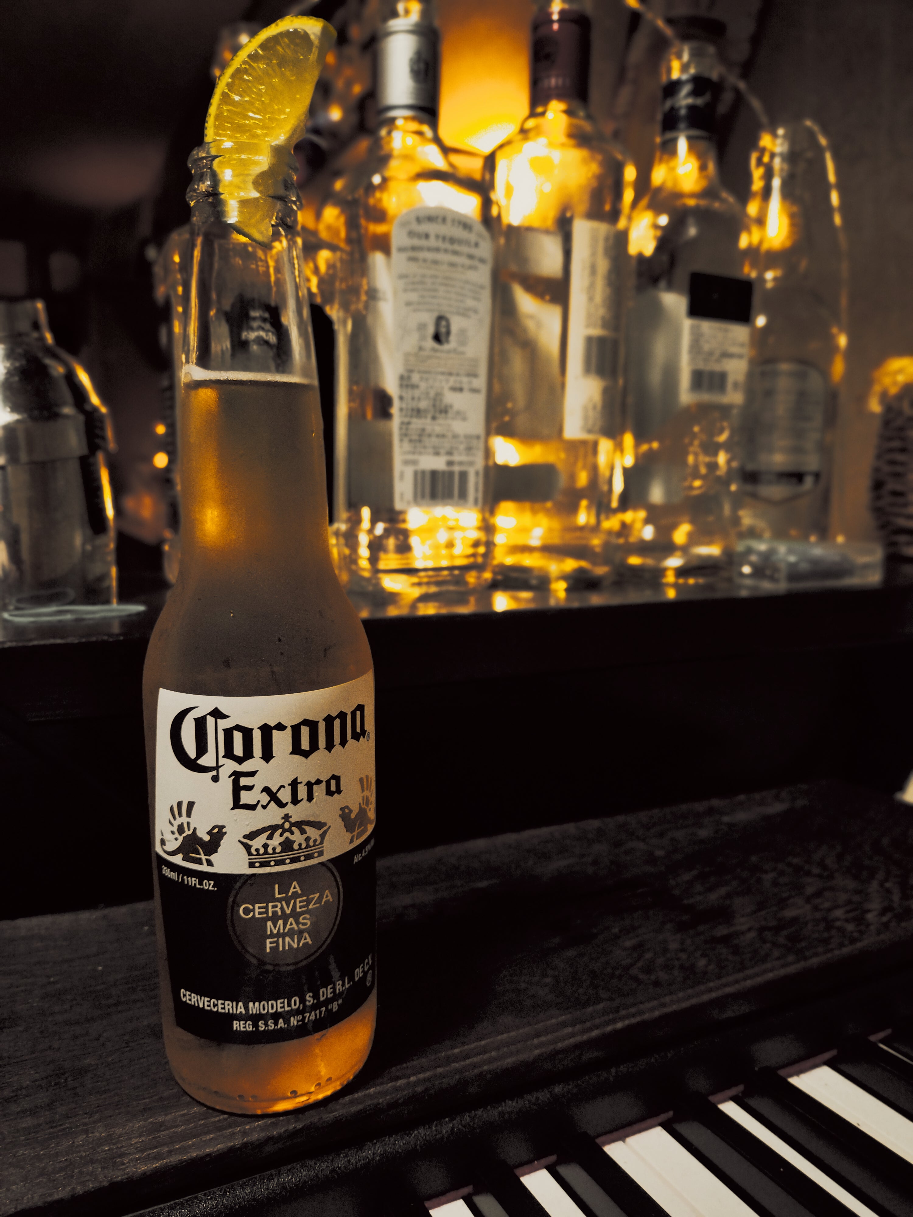 居酒屋＆ライブバー 毬屋のコロナビール/バドワイザーの写真