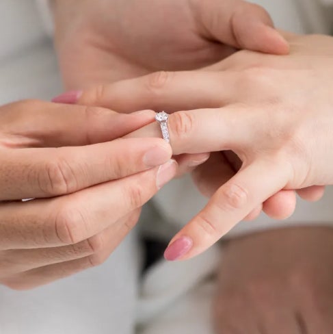 幸せの結婚相談所　月今宵_3枚目