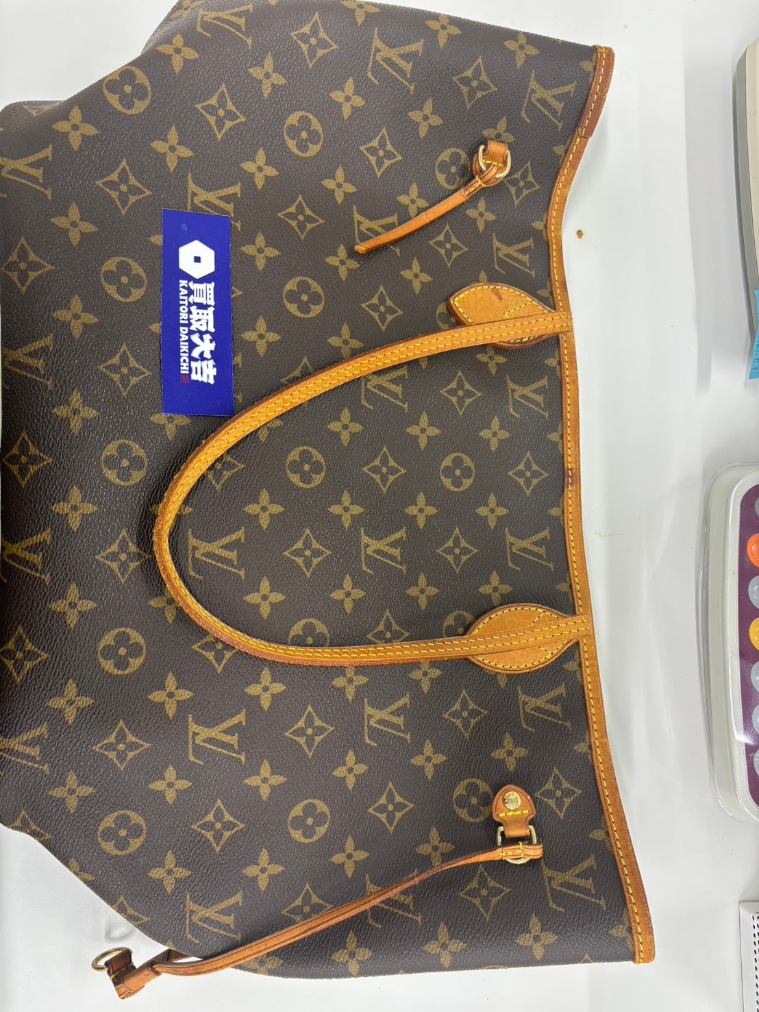ヴィトン モノグラムネヴァーフルを買取させていただきました。の写真