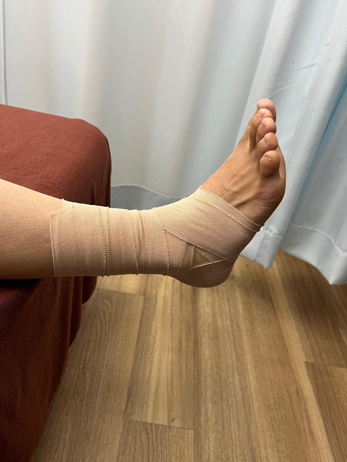 なわ整骨院の捻挫・打撲・肉離れなどの保険施術の写真