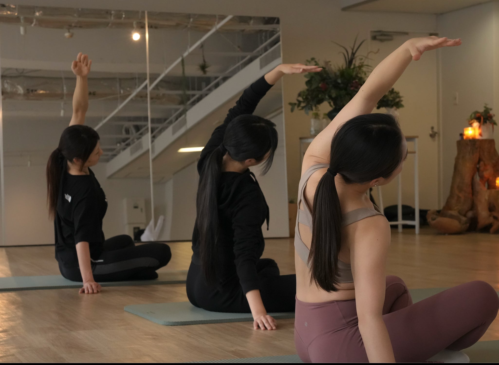 MIKOTO pilates studioの月４回のグループレッスンの写真