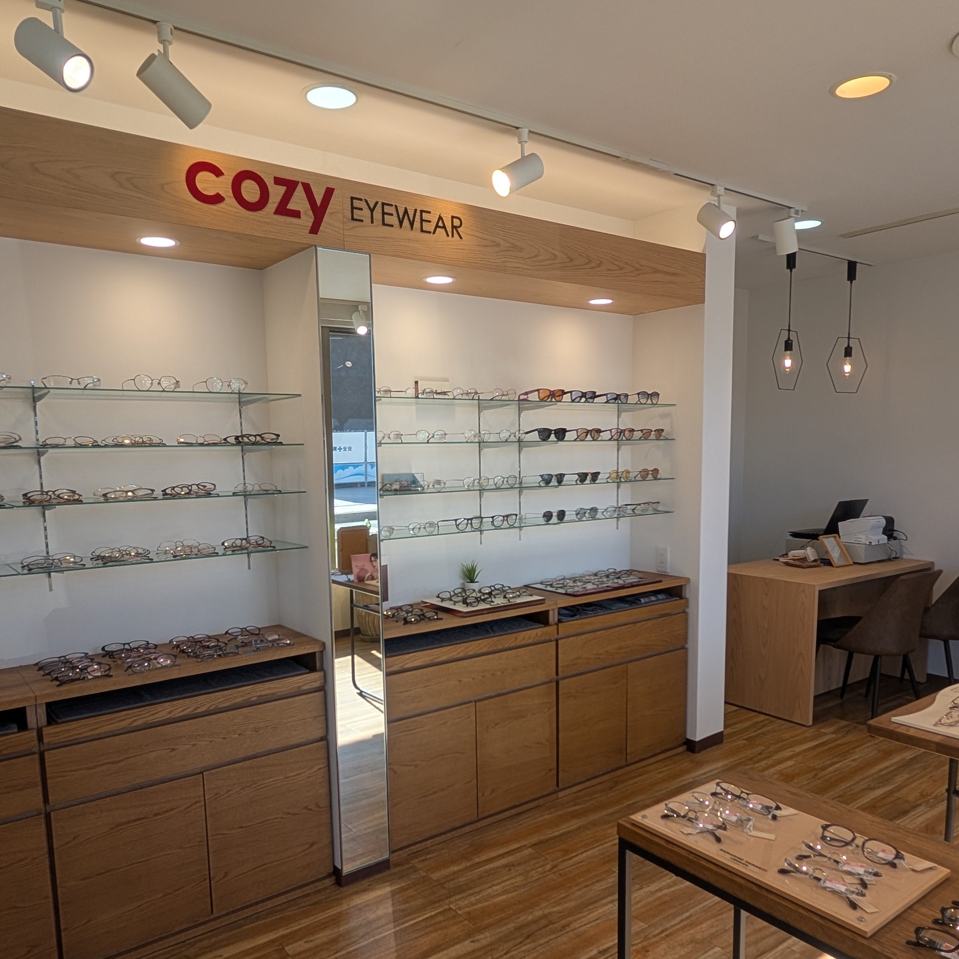 cozy eyewear_2枚目