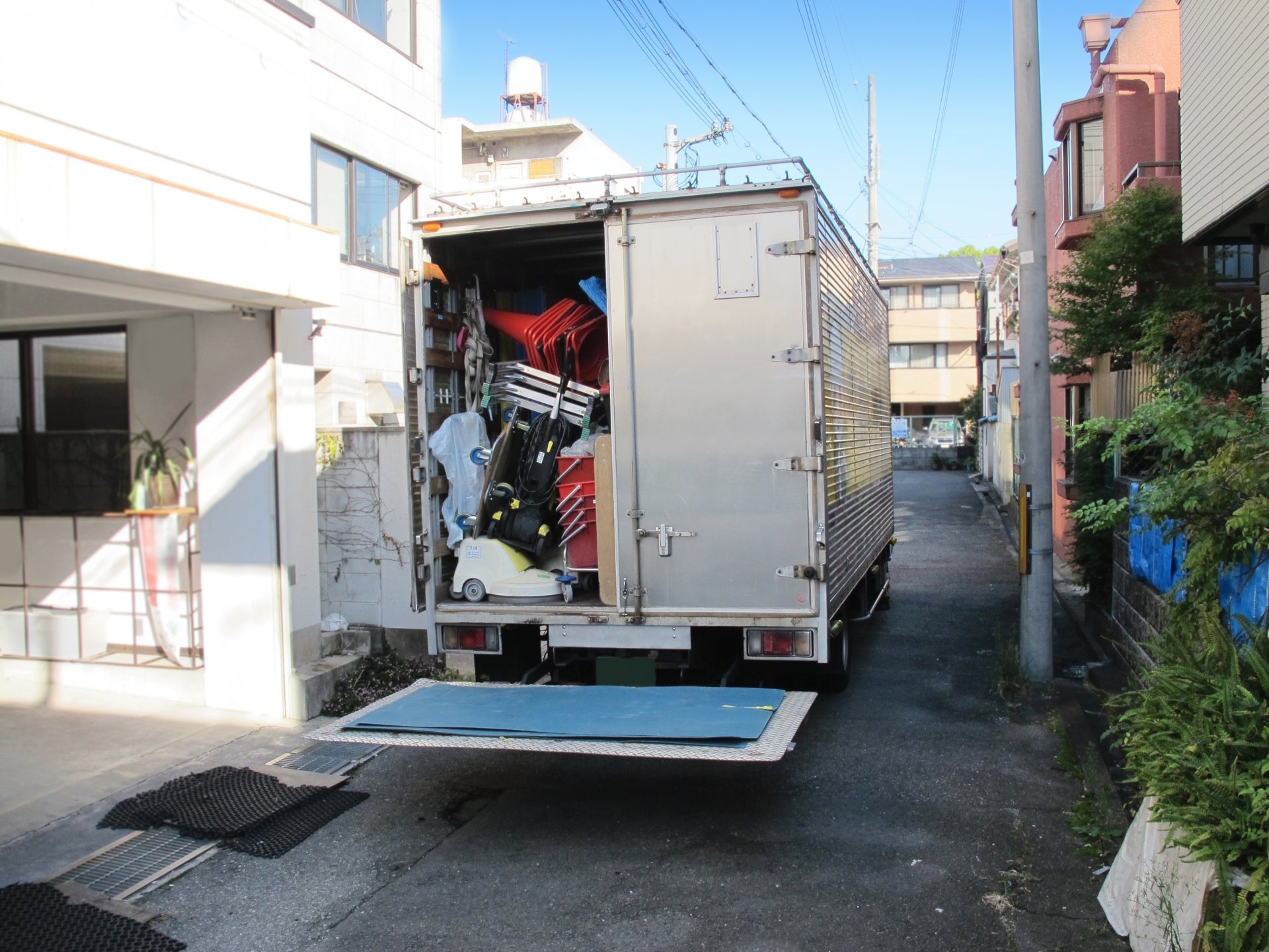 【認定資格業者/不用品の出張買取＆回収サービス】エコパートナーズ つくば出張買取店 の【一般廃棄物収集運搬業許可を有した安心の認定資格業者】の写真