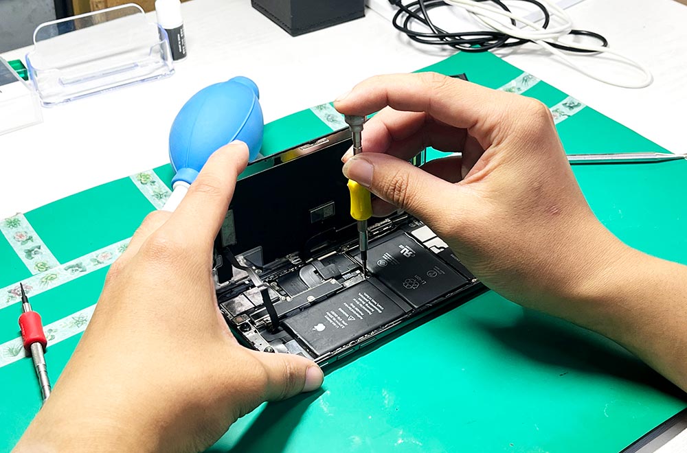 iPhone修理アイサポ大宮深作店のスマホ修理・iPhone修理・携帯修理の写真