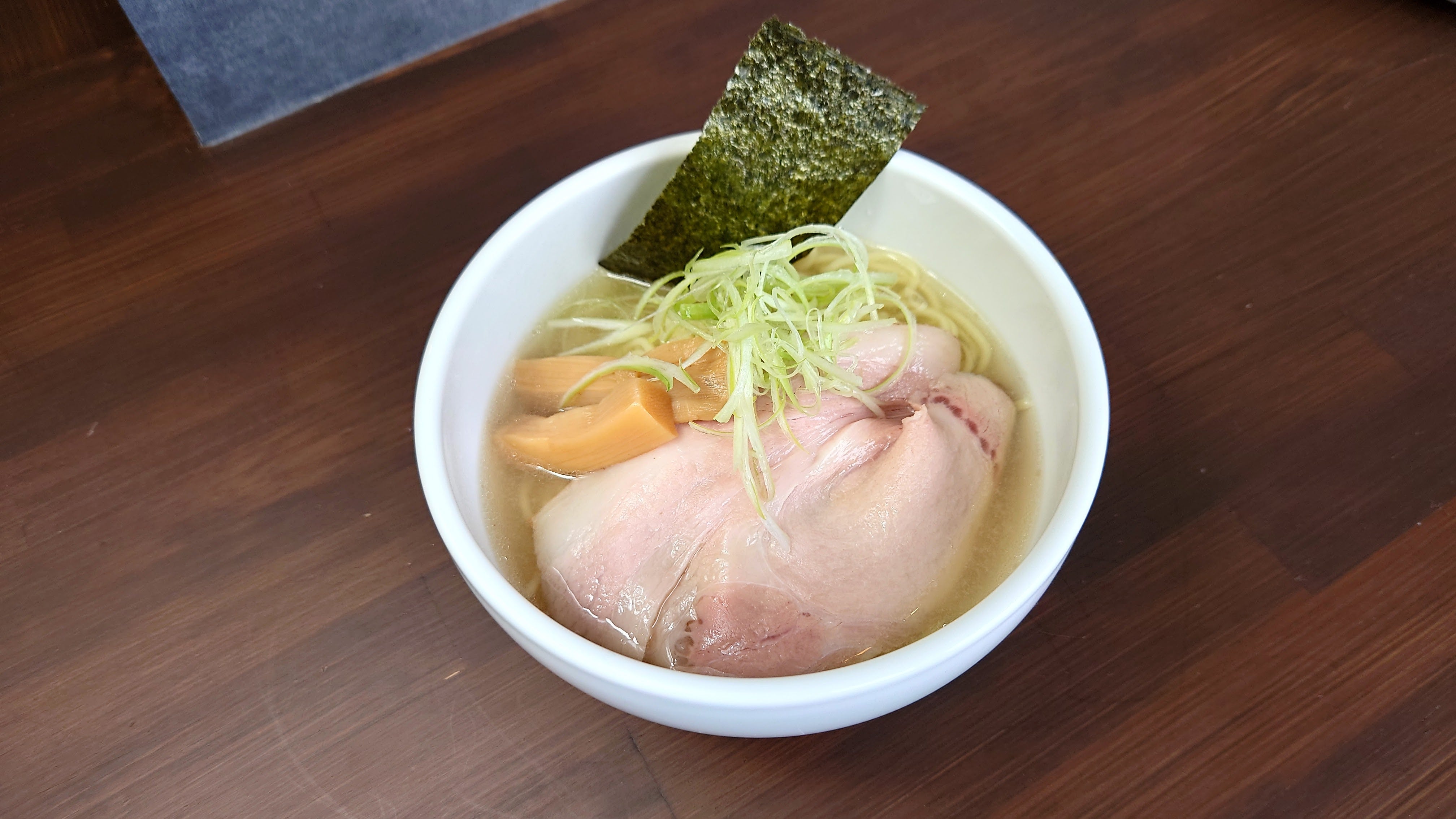 Noodle Store ＆ Bar OREGAのランチメニューの写真