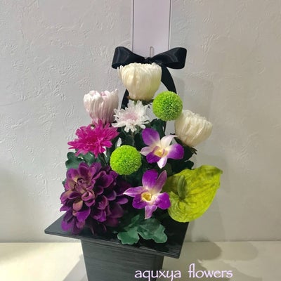 aquxya  flower ＆ jewelry１０丁目店  (プリザーブドフラワー・造花専門店)の供花 《プリザーブドフラワー》の写真