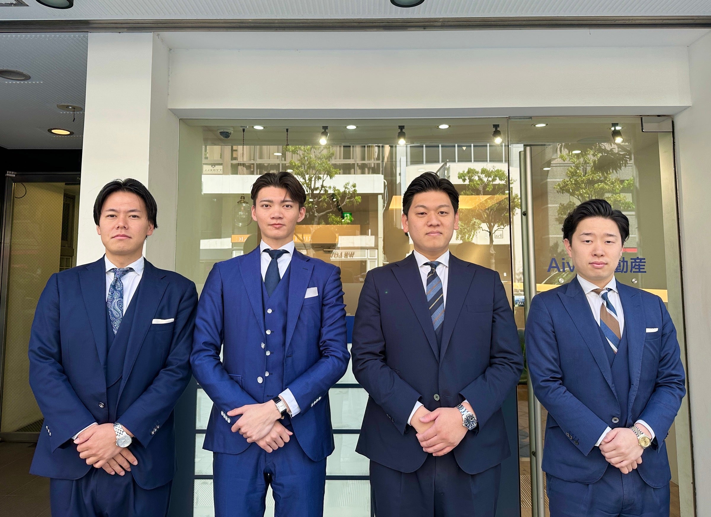 明るいチームワークでご要望にお応えしますの写真