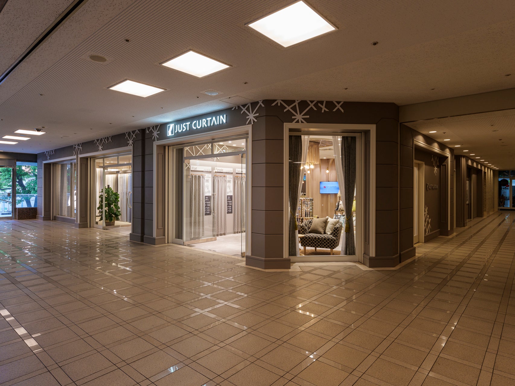 ジャストカーテン 横浜ランドマーク店_1枚目