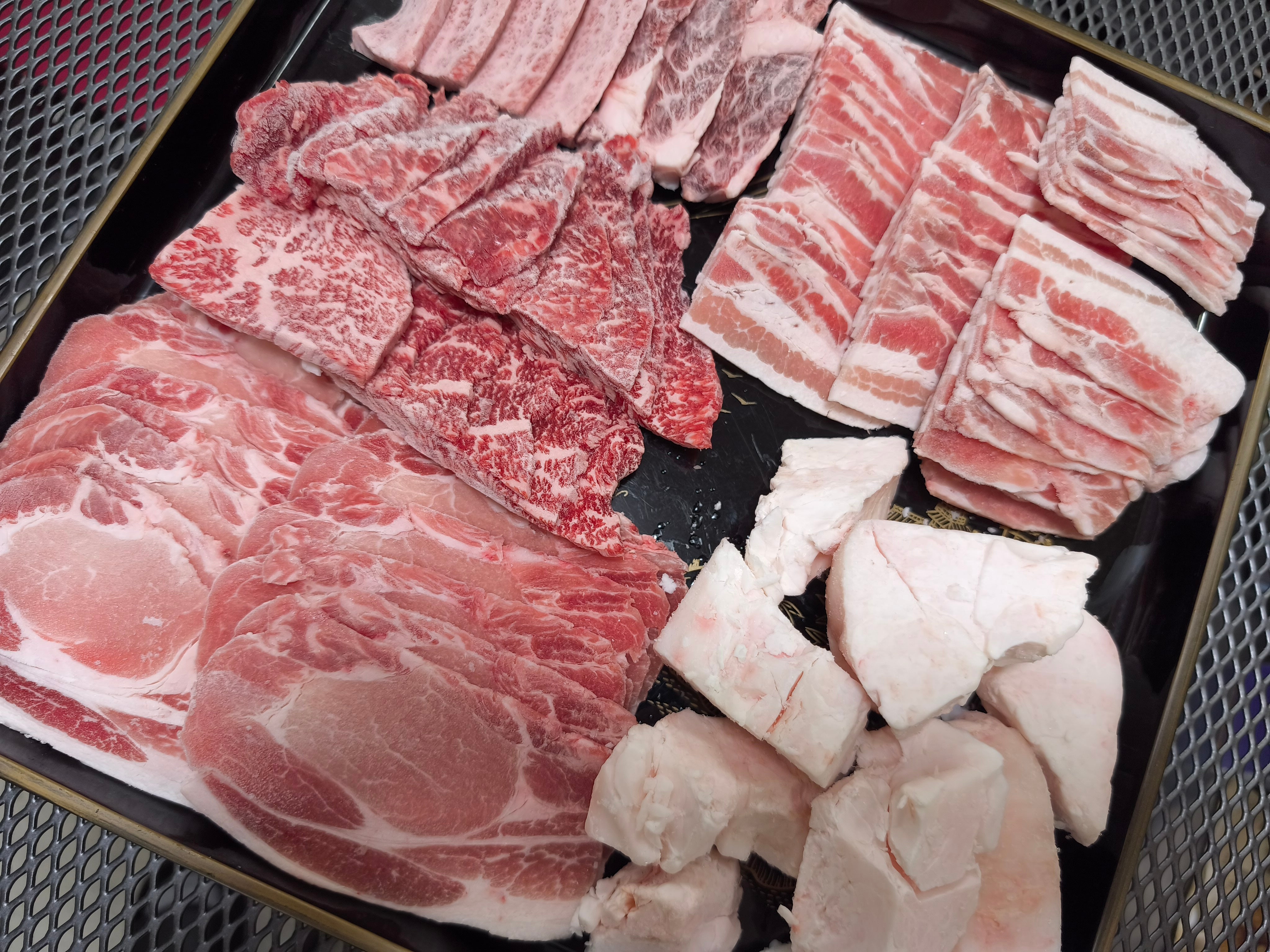 東天紅ＢＢＱの【魚沼産食材で気軽にBBQ】【要予約】手ぶらで黒毛和牛ＢＢＱプランＢプラン（120分制）　※ドリンク持込ＯＫ！の写真