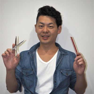 Hair clinic salon 白詰草のスタッフの写真 - 矢山　稔宗