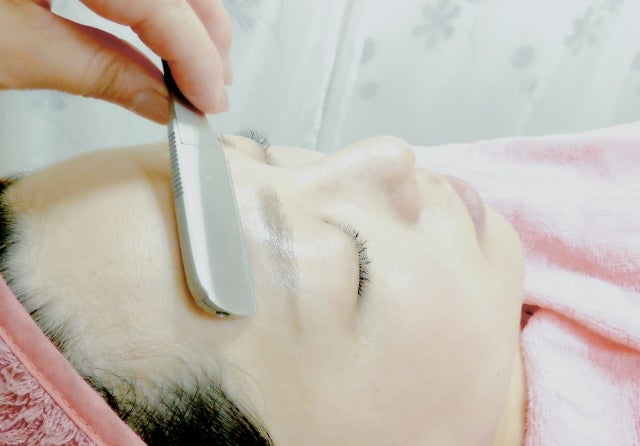 髪処ぱっちんの女性美顔松コースの写真