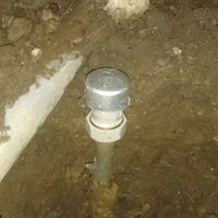水道便利屋さんの給水鉄管止水作業の写真