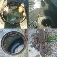 水道便利屋さんの排水管つまり　高圧洗浄作業の写真