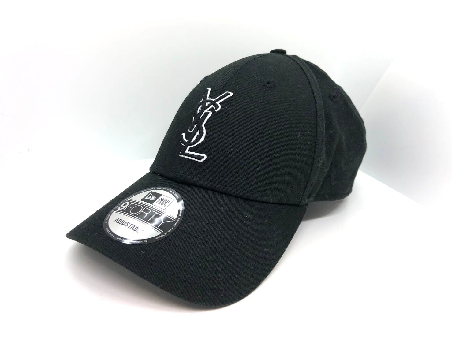 ★☆サンローラン×ニューエラ　モノグラムキャップをお買取りしました！の写真