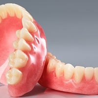 医療法人社団健弘会　せんげん台くすのき通り歯科の入れ歯治療の写真