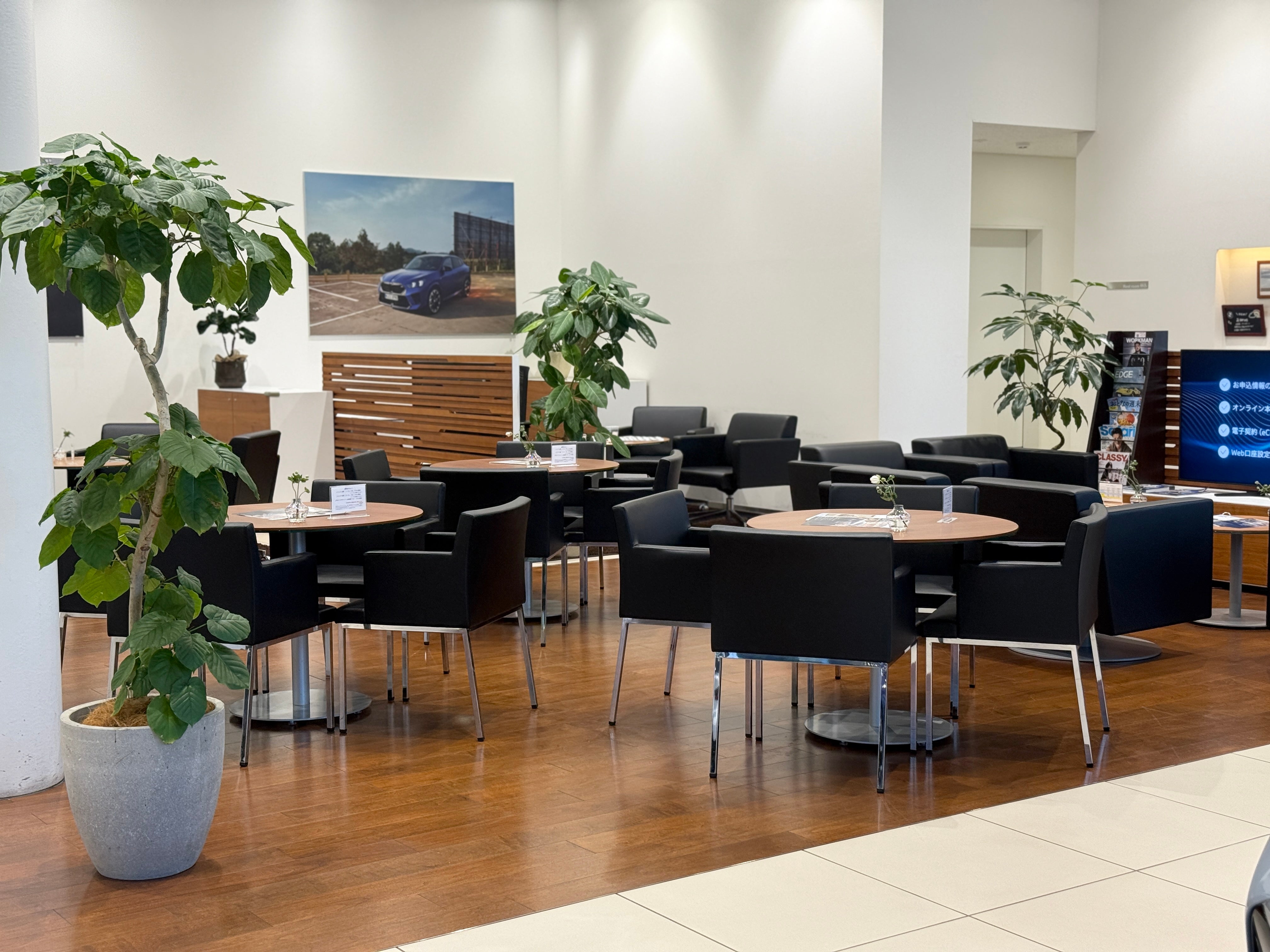Tomei-Yokohama BMW 町田鶴川支店_2枚目