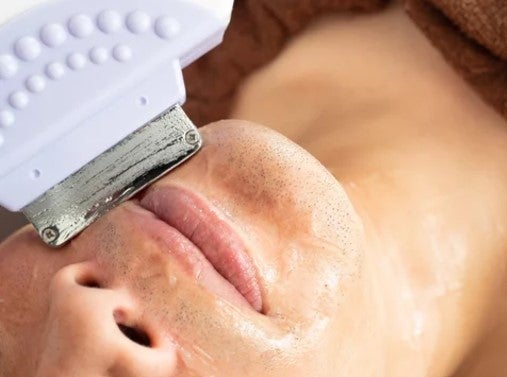 北谷町でメンズ脱毛｜ヒゲ・脚・VIOなど男性の脱毛も対応の写真