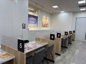 auショップ 六地蔵_2枚目