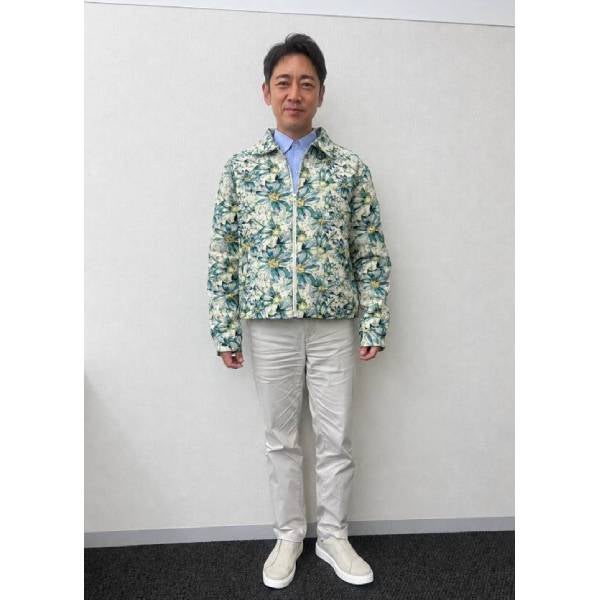 【メディア掲載】小泉孝太郎さんご着用 花柄ブルゾン テレビ朝日系『鶴瓶孝太郎 スターの今を大調査！』の写真