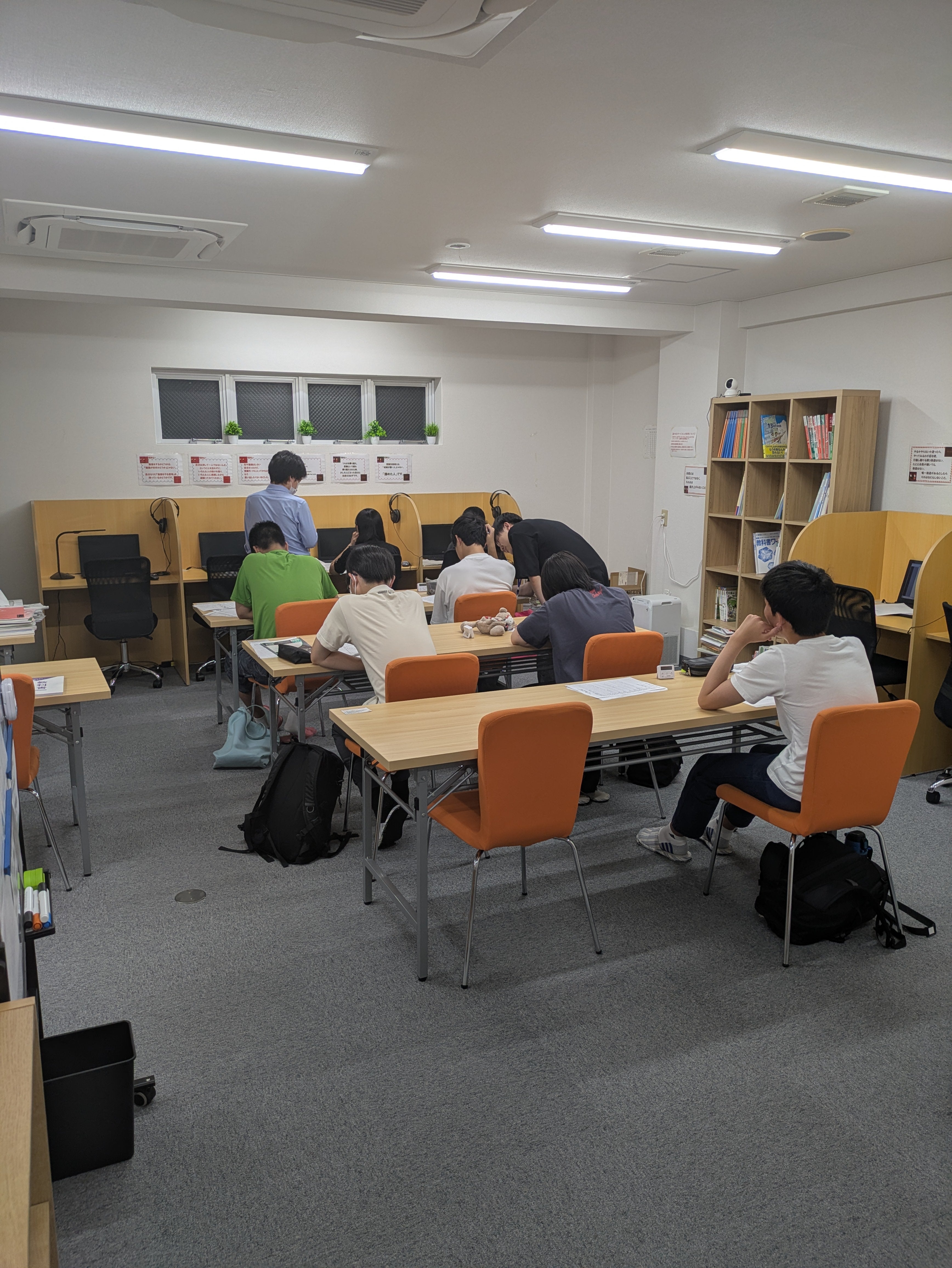 個別指導塾 s-Live（エスライブ）ひょうご西宮甲東園校の小学5・6年生：週1回コースの写真