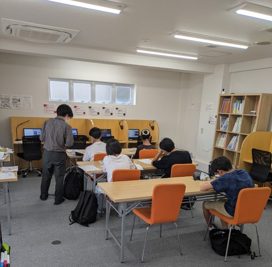 個別指導塾 s-Live（エスライブ）ひょうご西宮甲東園校の中学1・2年生：週2回コースの写真