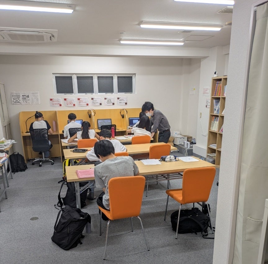 個別指導塾 s-Live（エスライブ）ひょうご西宮甲東園校の中学1・2年生：週3回コースの写真