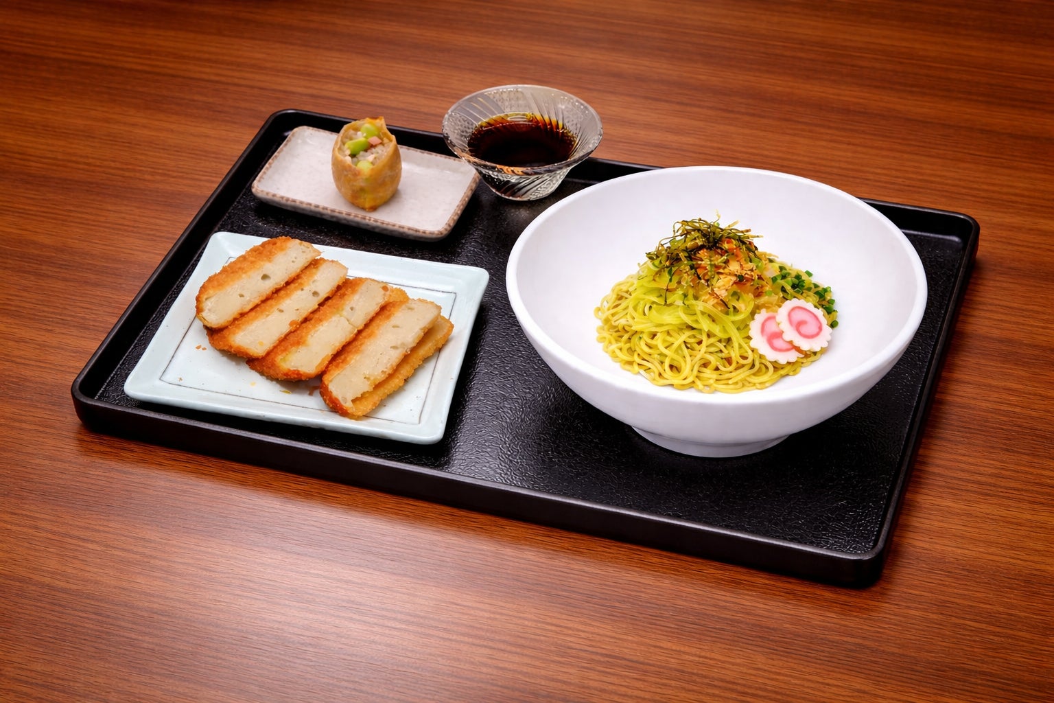 讃岐麺処どろがめの南予じゃこカツざるランチの写真