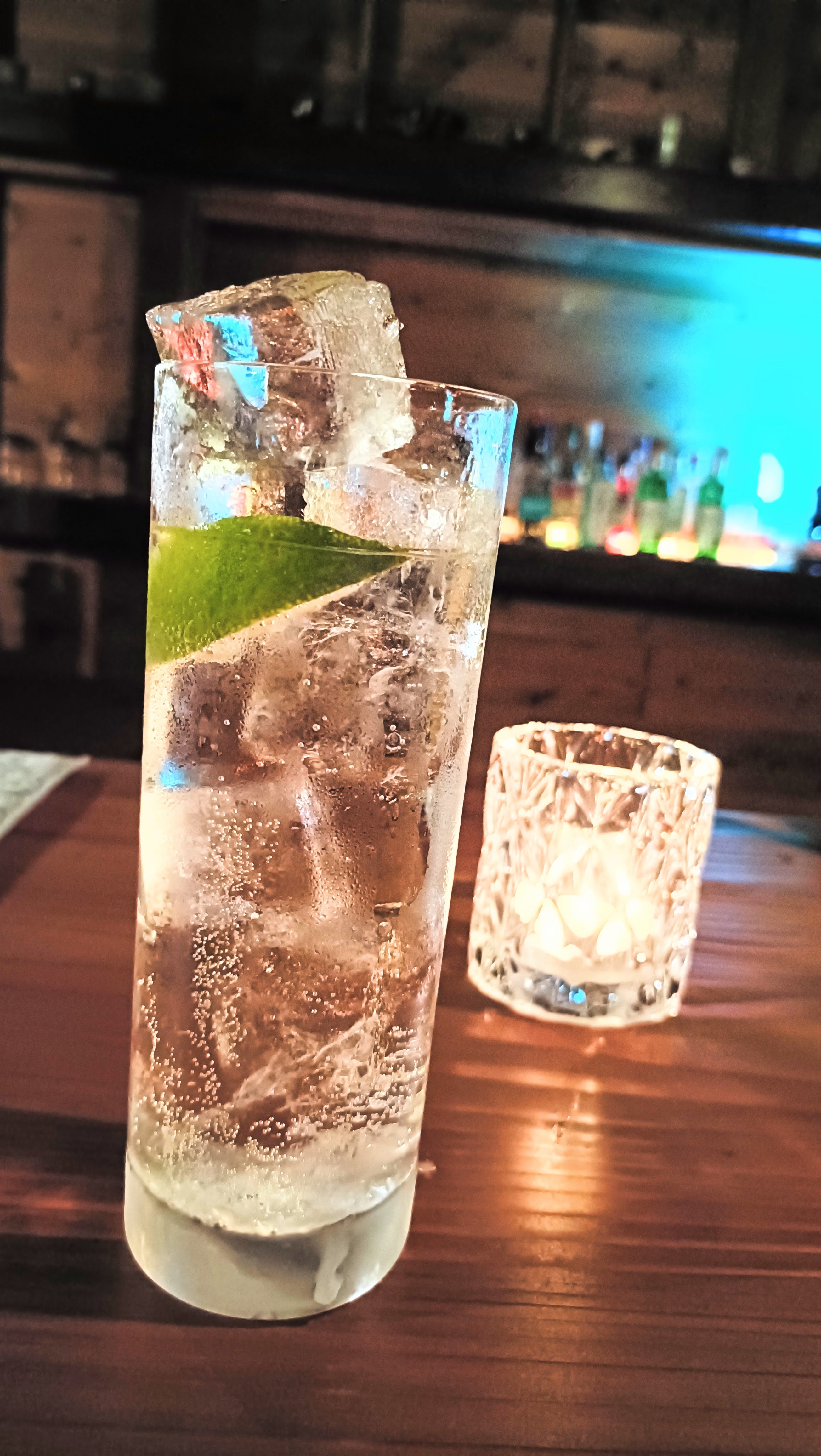 COAST CAFEBARのGIN TONICの写真