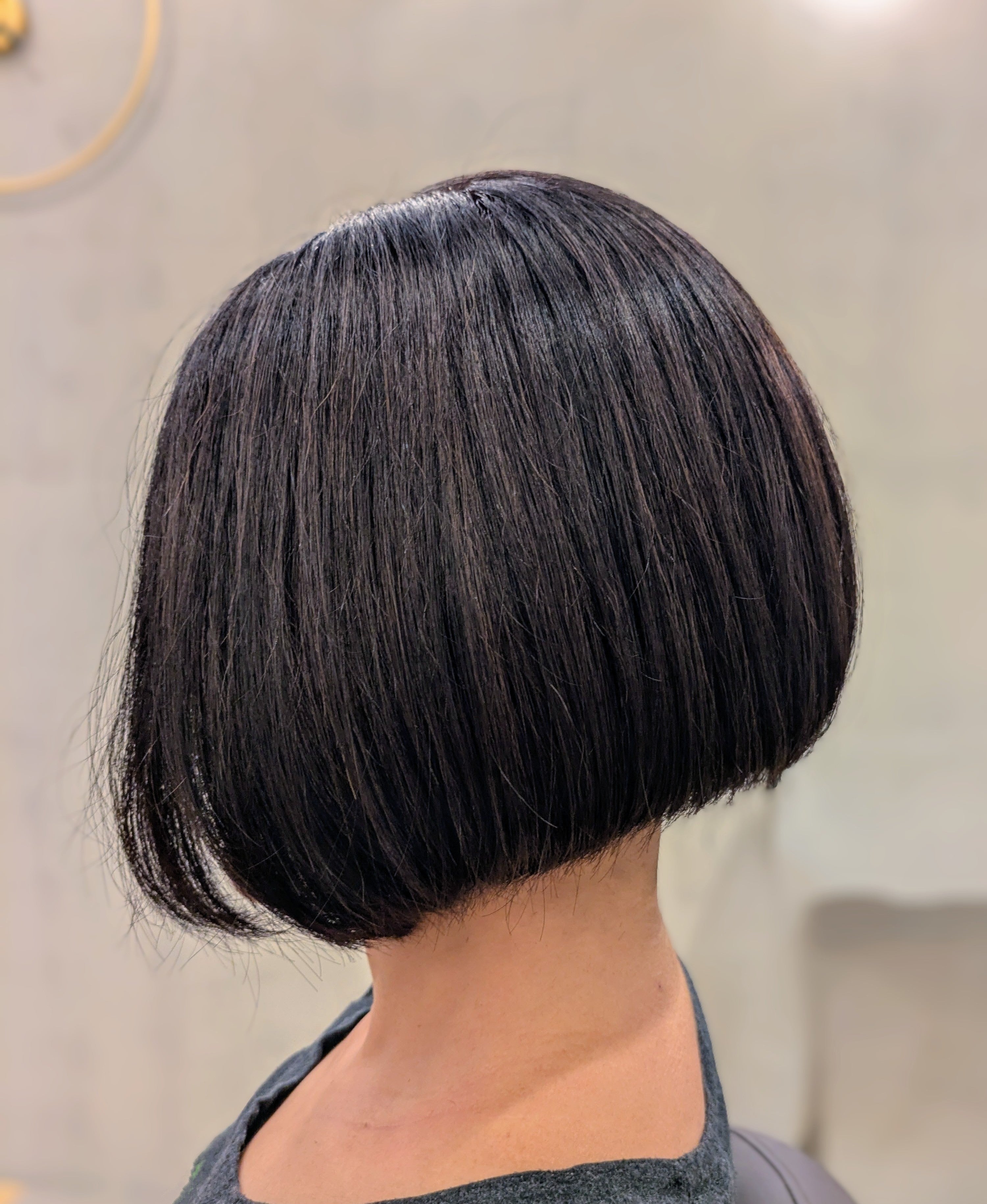 訪問美容　茜色の出張カットの写真