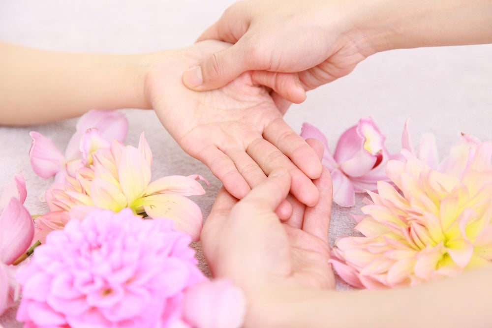 spiritual占い師の手相占いの写真