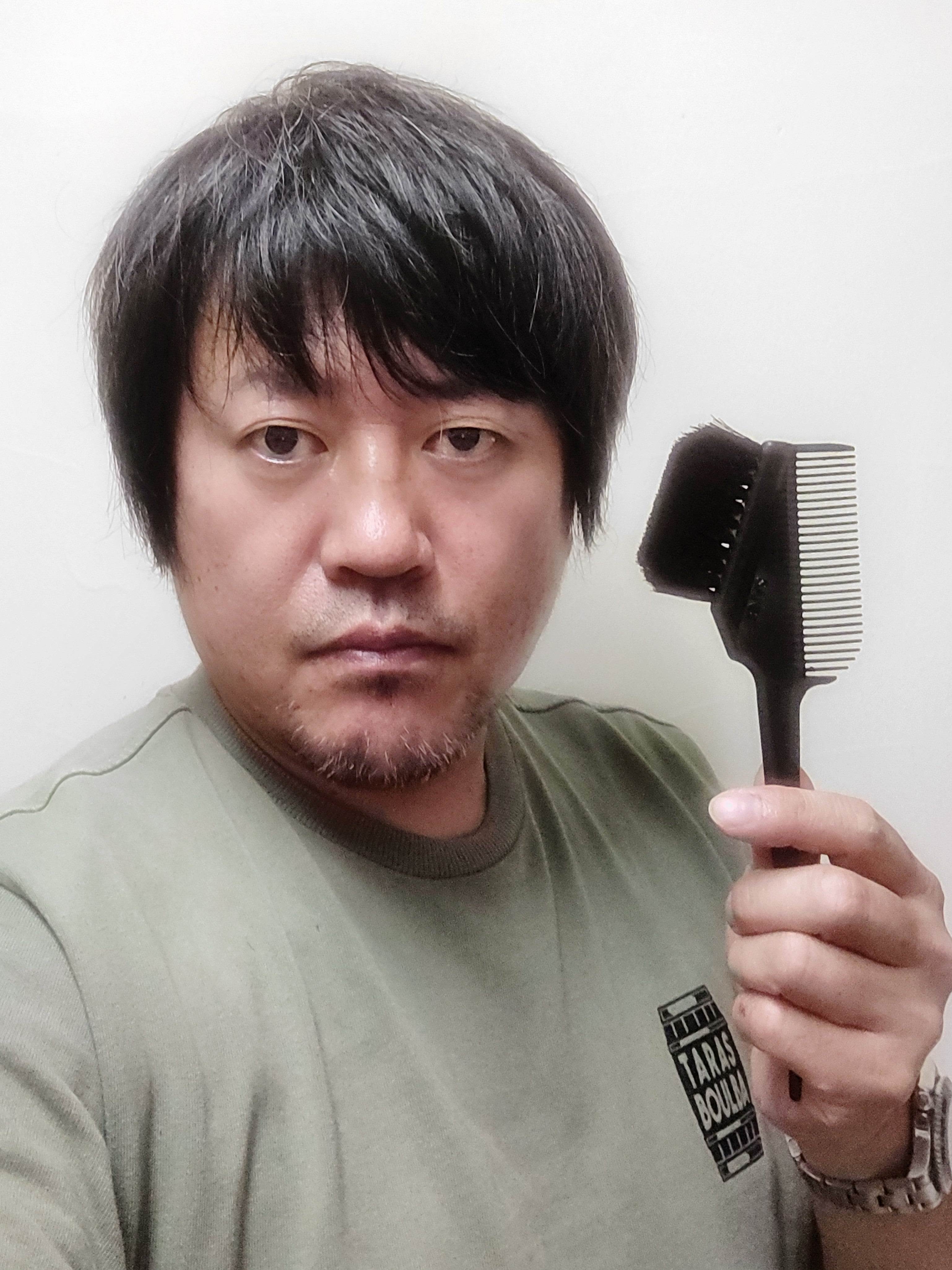 hair & make up リンク - 村上　登司介