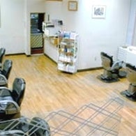 2013/09/18にヘアーサロンサポート幕張本郷店が投稿した、店内の様子の写真