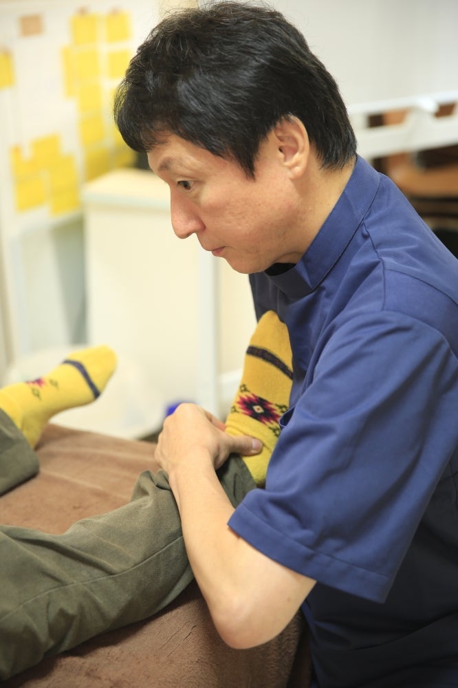 すこやか整体院の骨盤調整ケアの写真
