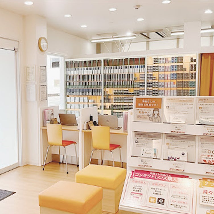エースコンタクト oriiro志木店