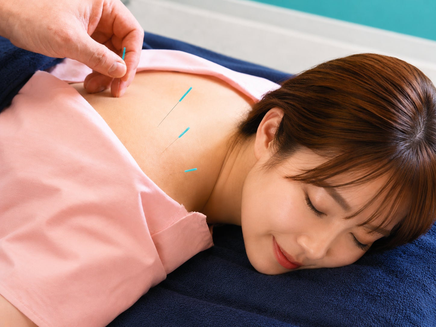 受験生の皆さんへ　8月は正念場！肩こり・背中の張りをケアして集中力アップを目指しませんか？の写真