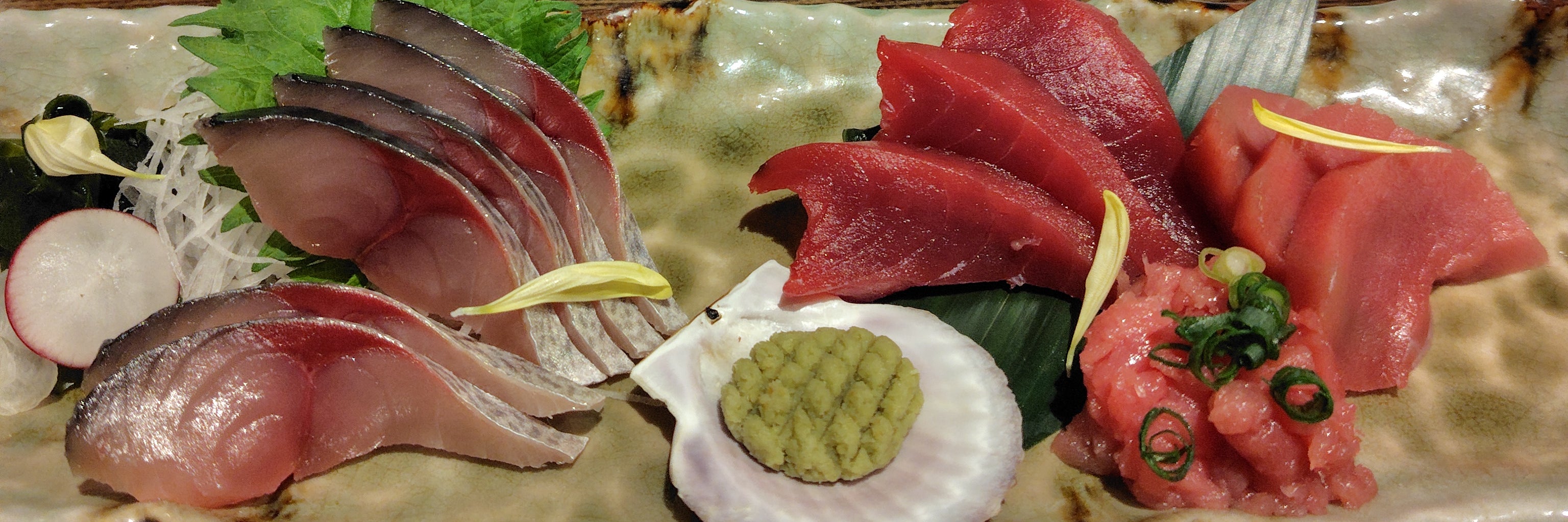新鮮な魚介類と地酒専門店 おやじの隠れ家 魚武