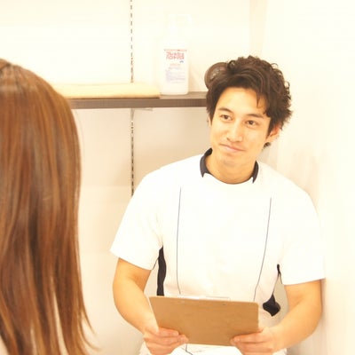 吹田はぴねす鍼灸整骨院　日本セラピーグループのTFT施術法の写真