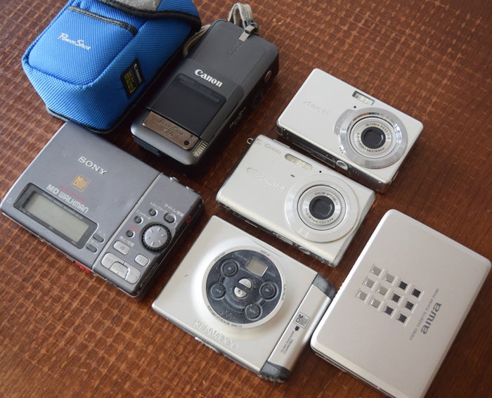 買取り専門アウトレットフリージムリサイクルショップのレトロ/古い映像機器、音楽機器、オーディオ機器の強化買取りを行っています！(壊れていても構いません！)の写真