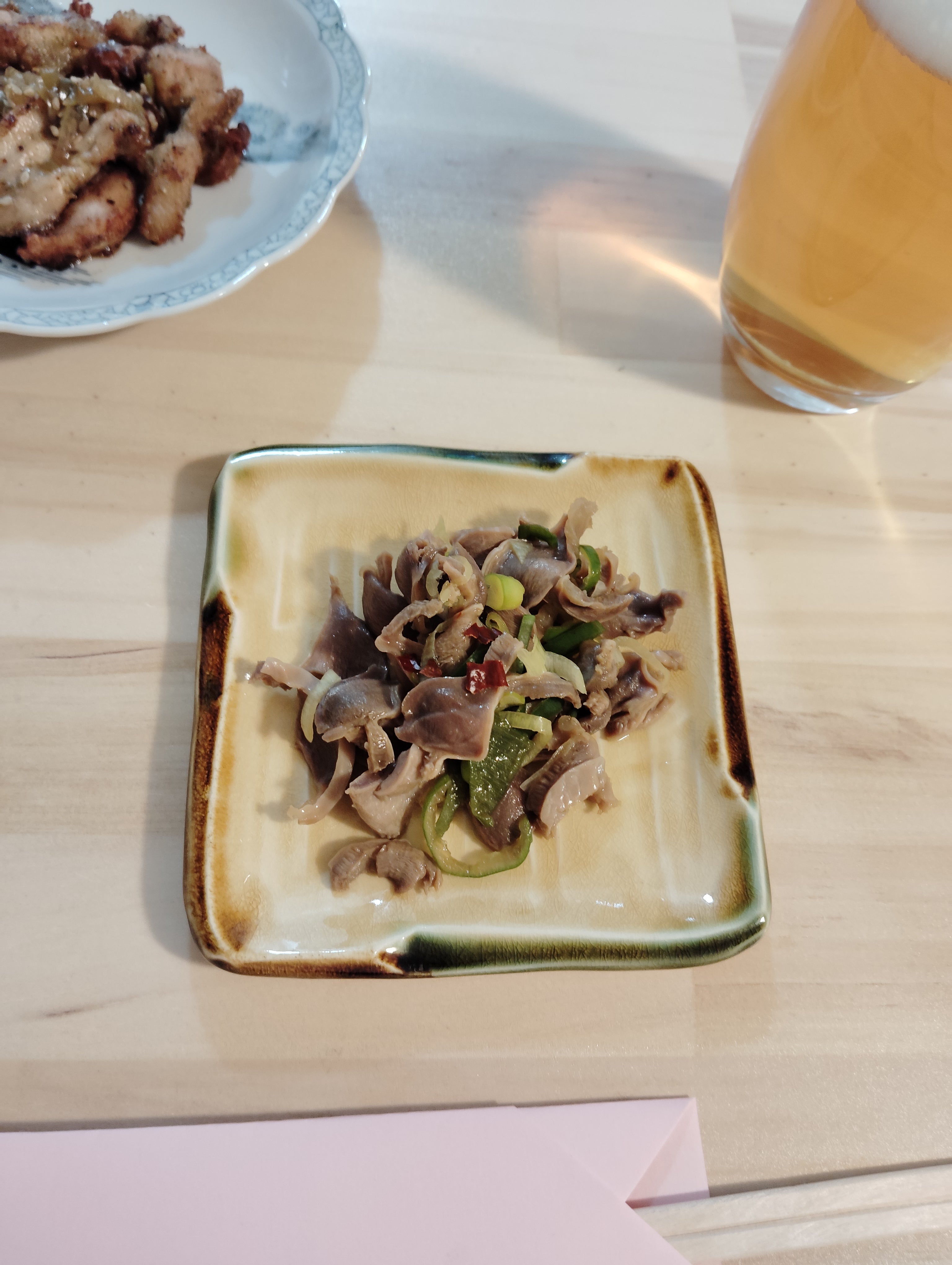 桑太郎のおつまみ料理の写真