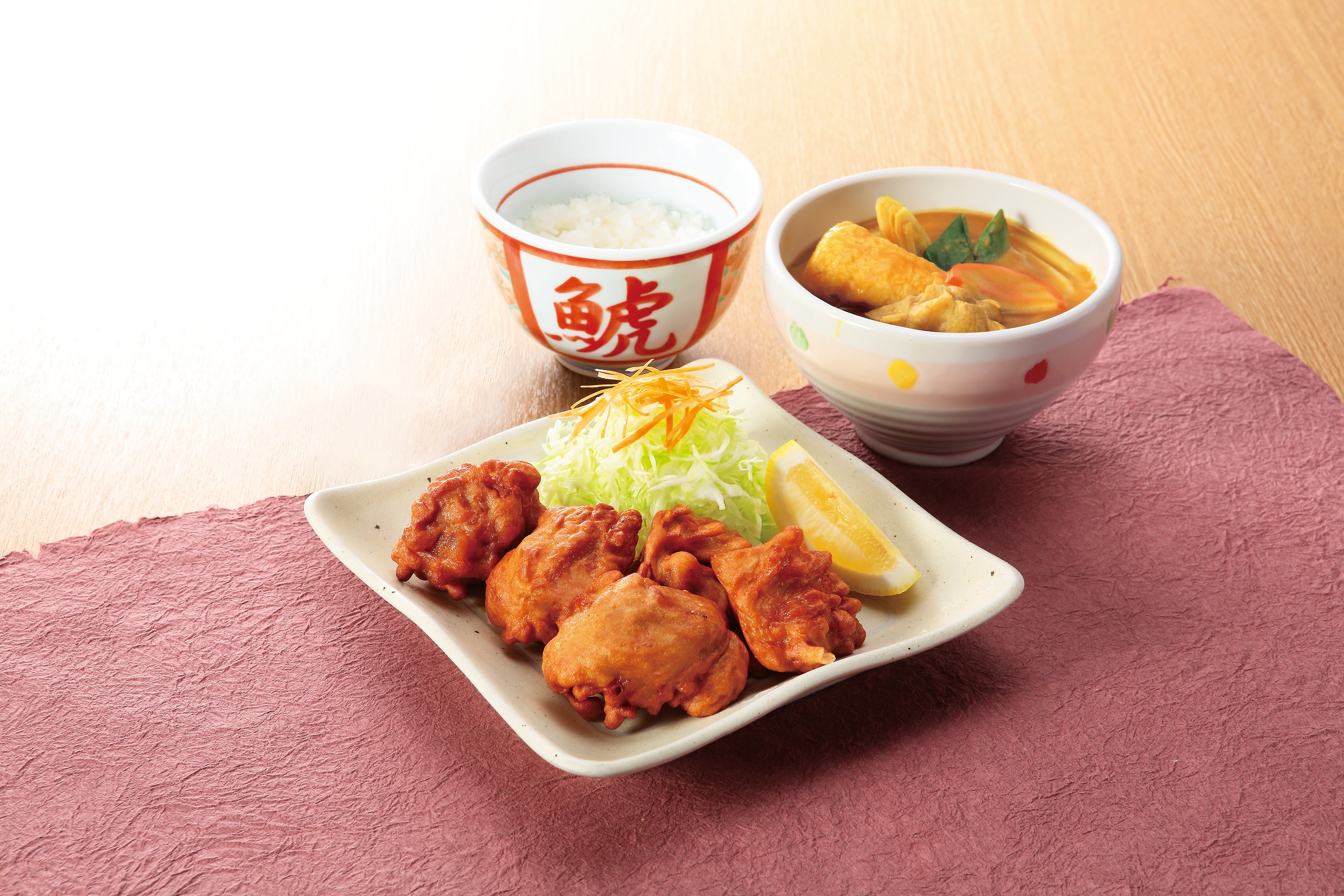 若鯱家 錦店の唐揚げ定食の写真