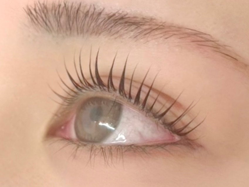 eyelash salon まつかる 柚木の郷店の目元パッチリ！根元からグッと立ち上げ華やかに♪【パリジェンヌ】3960→3500の写真