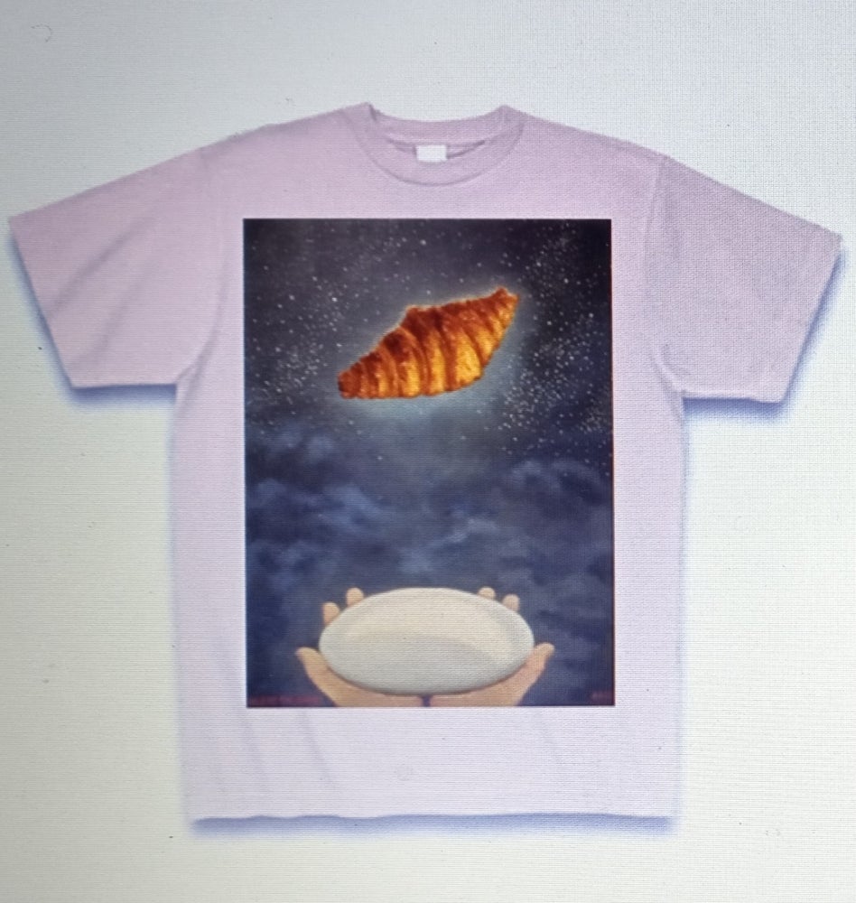 kazoGalleryのTシャツ　CHILD OF THE MOONの写真