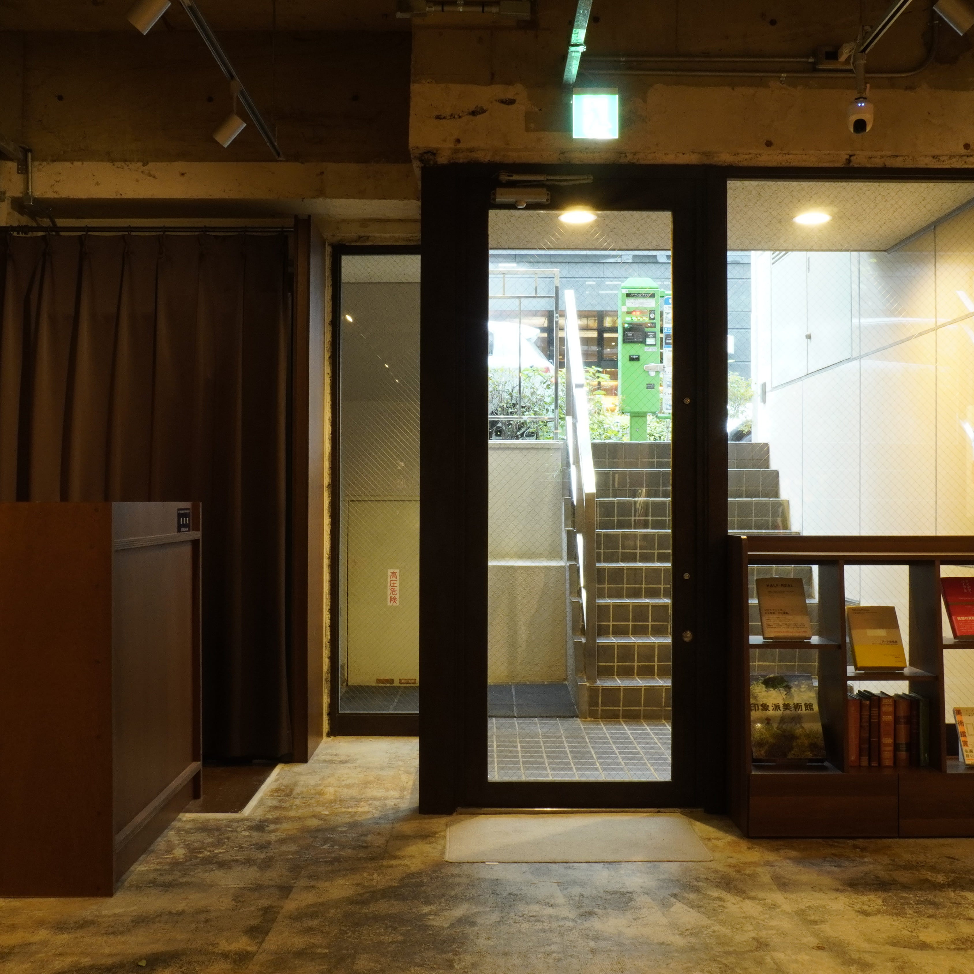 Seibundo Gallery_2枚目