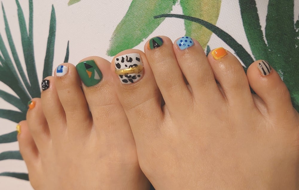 Salon Oliveのアートし放題の写真