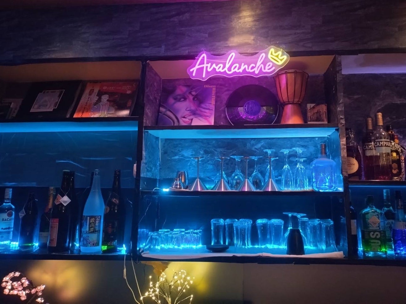 Shot Bar AVLANCHE_1枚目