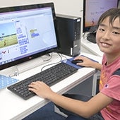 STAR Programming SCHOOL　イオン橋本教室のScratchプログラミングコース【Scratch（スクラッチ）を使ってアニメーションやゲーム作りの基本を学ぶよ！】の写真
