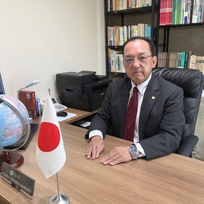 2022/11/25に行政書士 藤井国際法務事務所が投稿した、スタッフの写真