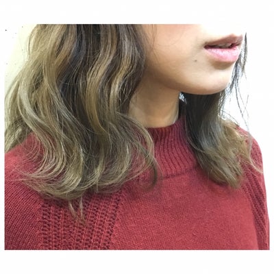 2016/11/17にALEGRIA HAIRが投稿した、スタイルの写真